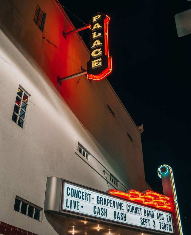 Palace Theater's neon sign