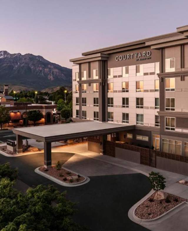 courtyard Orem