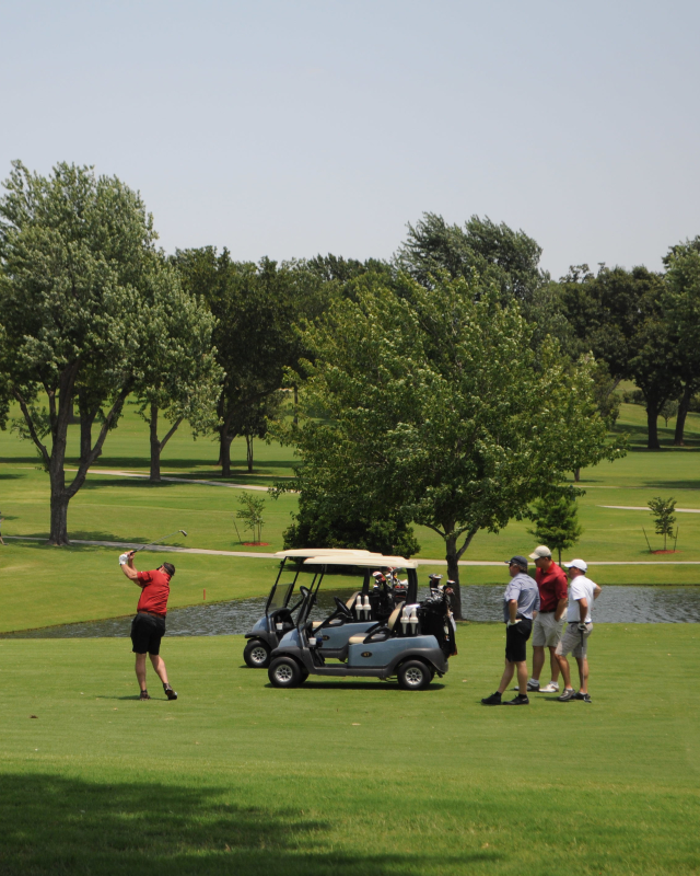 A photo of a recreational golf course in Tulsa.