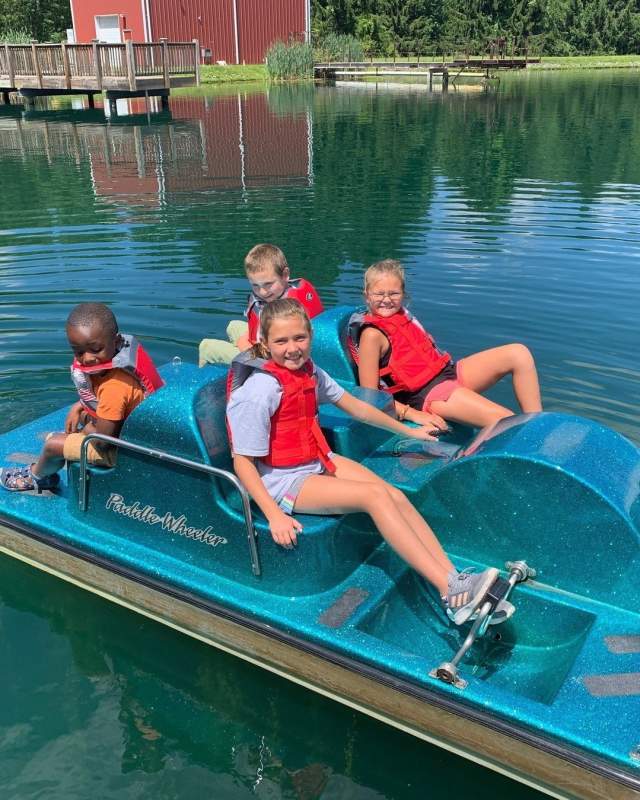 Kids on a paddleboat - Photo credit: @bear_creek