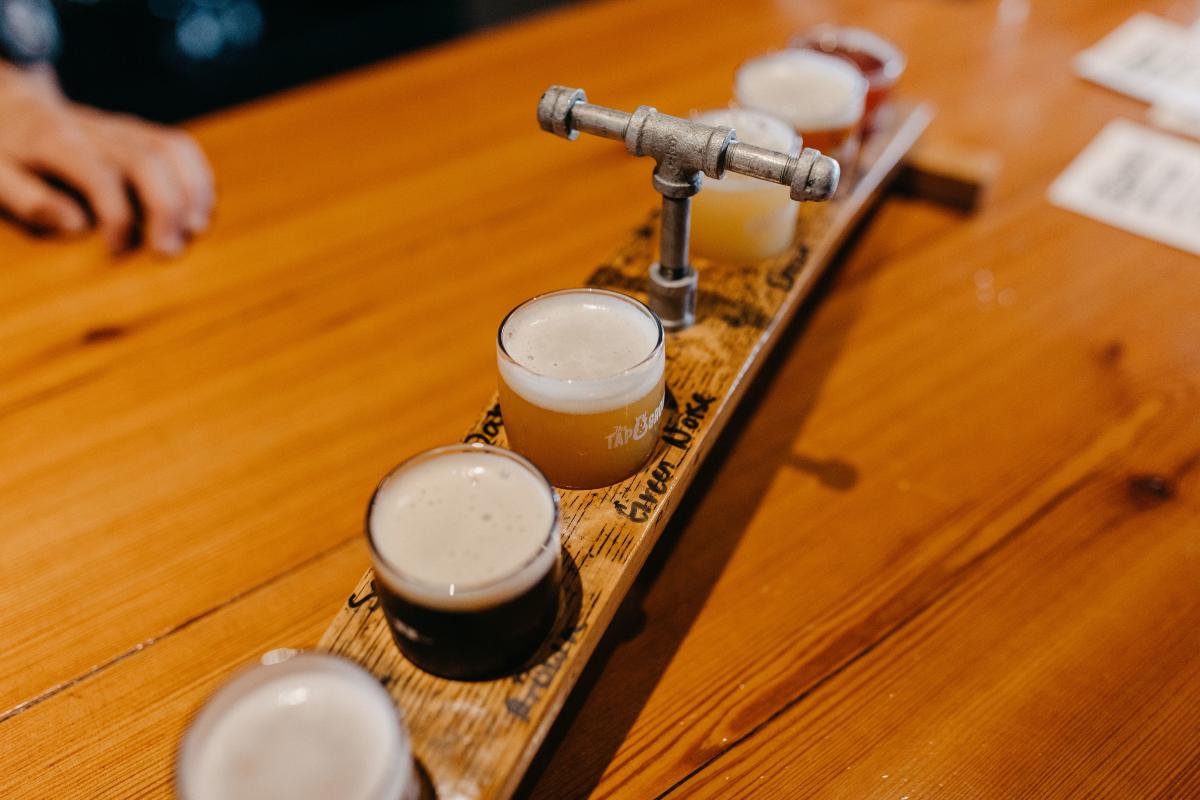 Tap and Growler flight