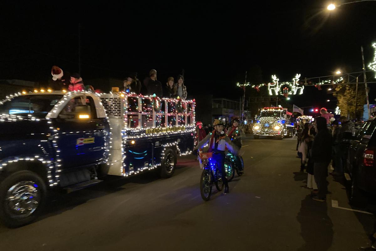 Junction City Holiday Light Parade