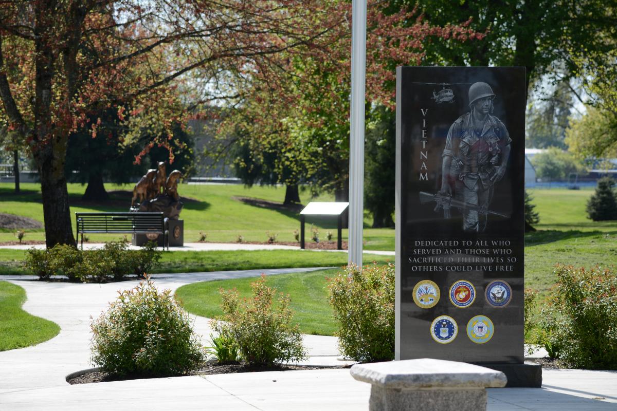 Springfield Memorial Plaza Spring 2018 by Colin Morton
