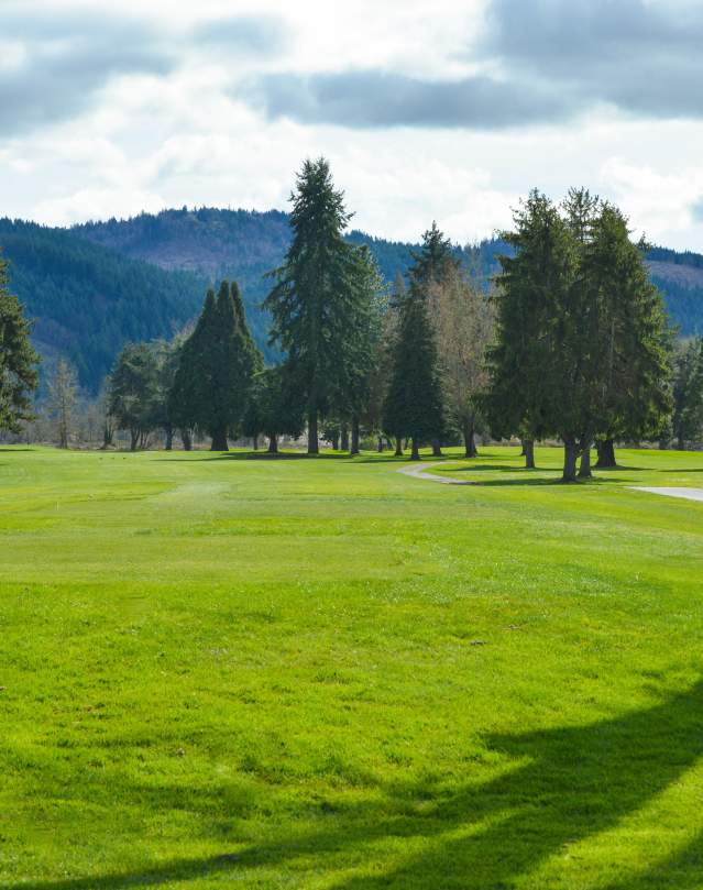 Emerald Valley Golf Course in Creswell