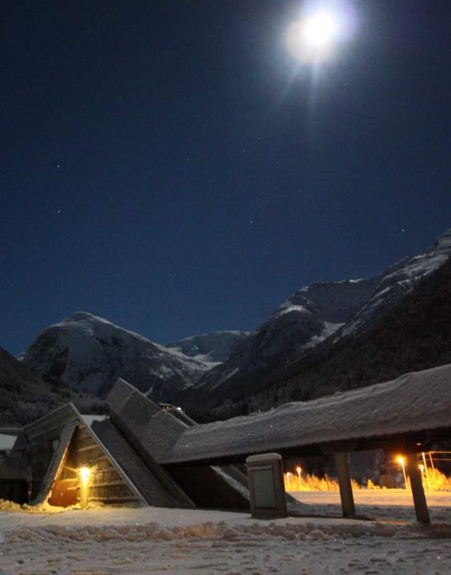 Norwegian Glacier Museum, Winter in Fjærland