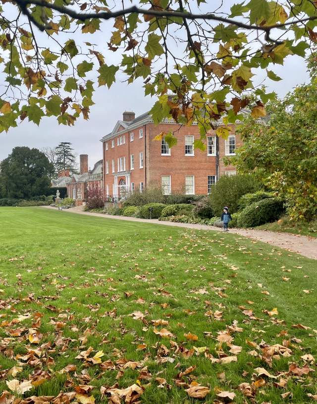 Hatchlands in Autumn