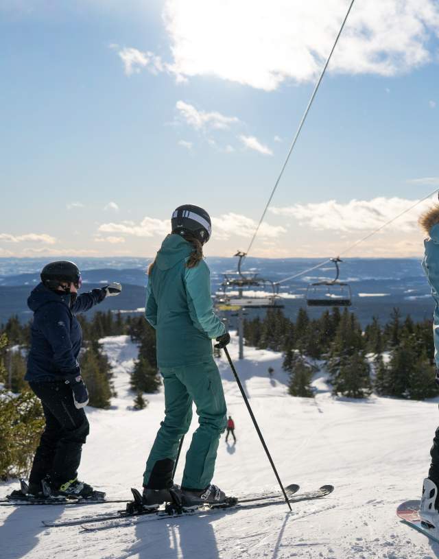 Flott vær og skiforhold på Sjusjøen Skisenter