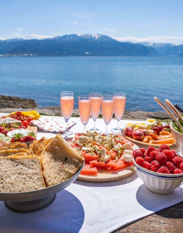 Fjord Cycling serves local food on guided bike trips