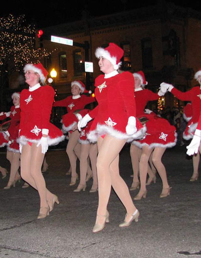 Saline Holiday Parade