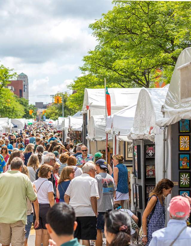 Crowds at the Ann Arbor Art Fair