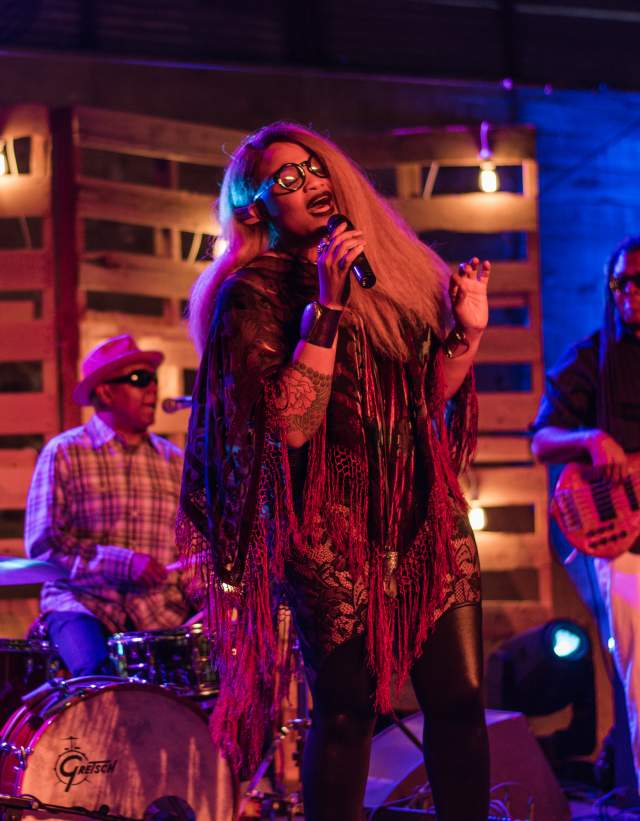 Tameca Jones and band perform at Austin Food and Wine Fest
