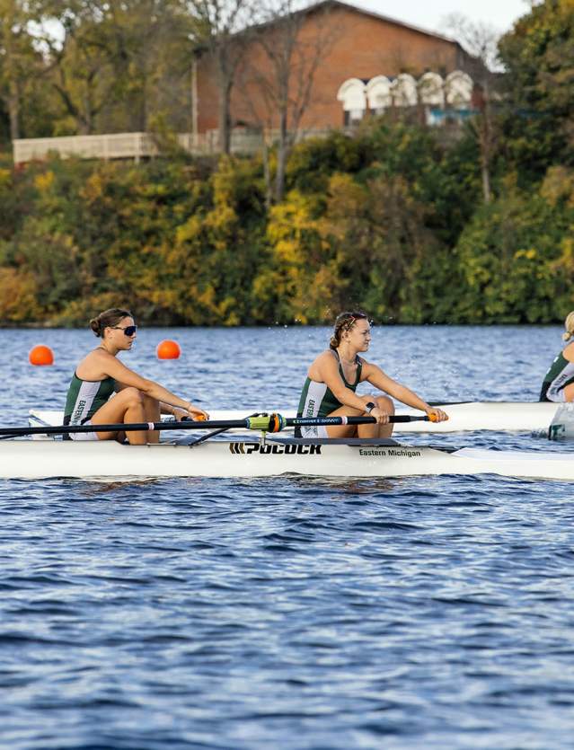 EMU women's rowing team at Ford Lake
