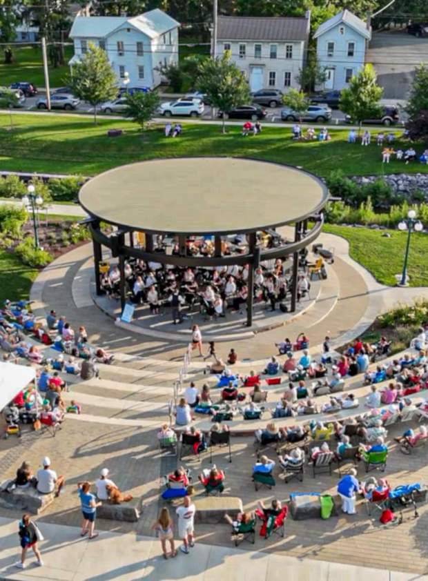Lewisburg Music in the Park
