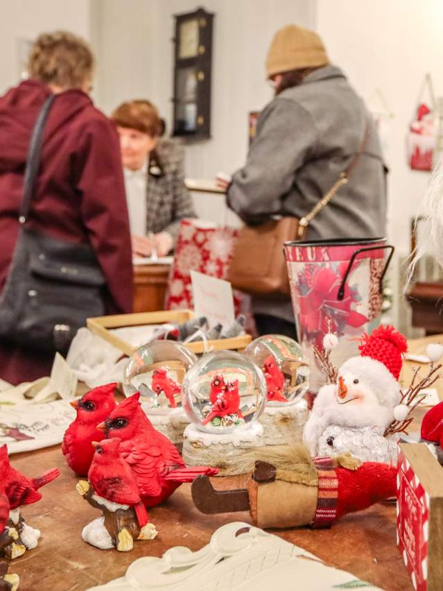 Hometown Holidays Hero