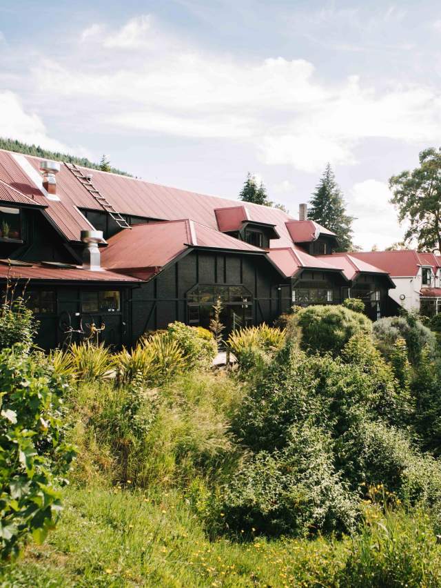 Sherwood Hotel and Restaurant