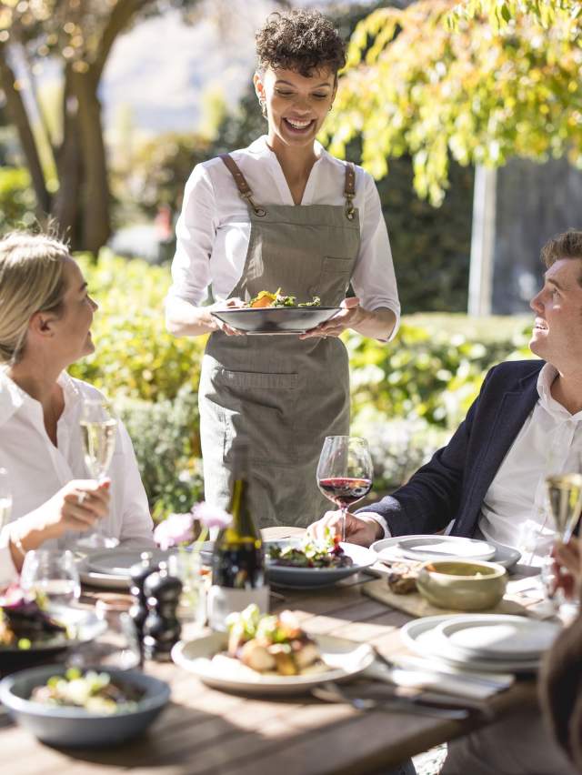 People dining at Mora Wines & Artisan Kitchen