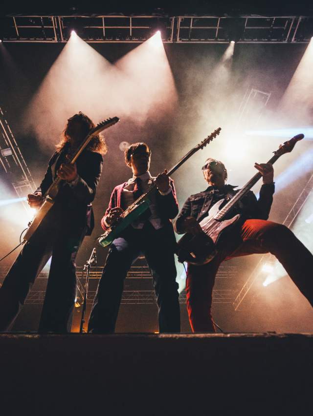 Weezer - Beach Ball - 2017