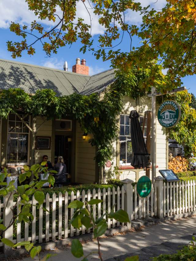 Postmasters Bar + Kitchen on Buckingham Street in Arrowtown