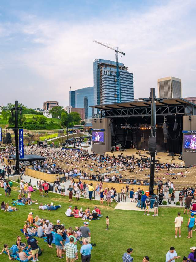 Allianz Amphitheater