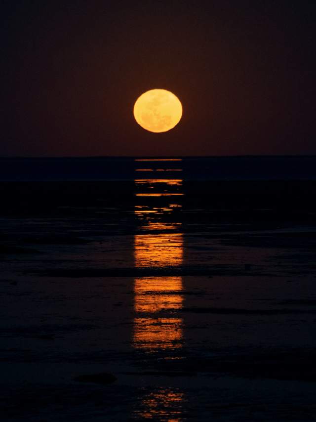 Staircase to the Moon in Roebuck Bay Broome