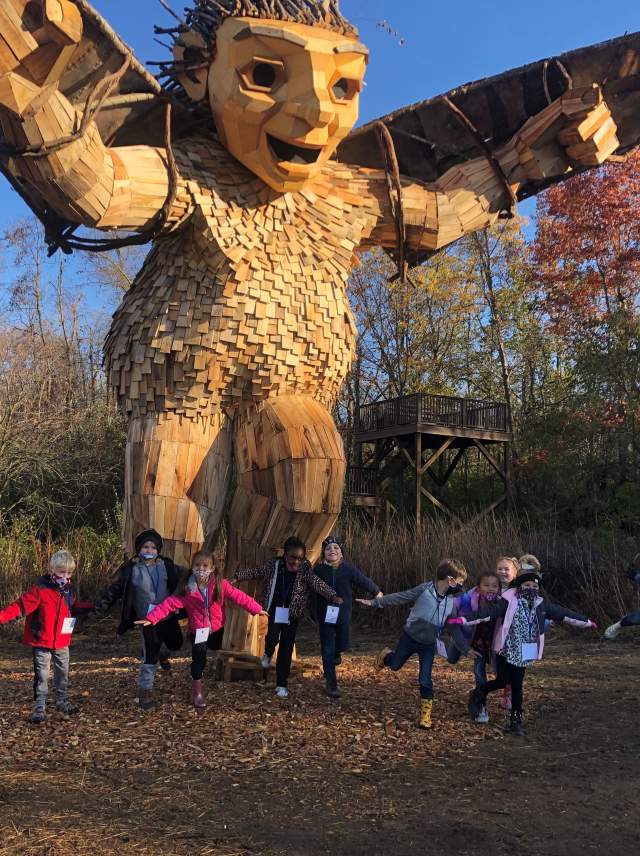 Aullwood Troll with Kids