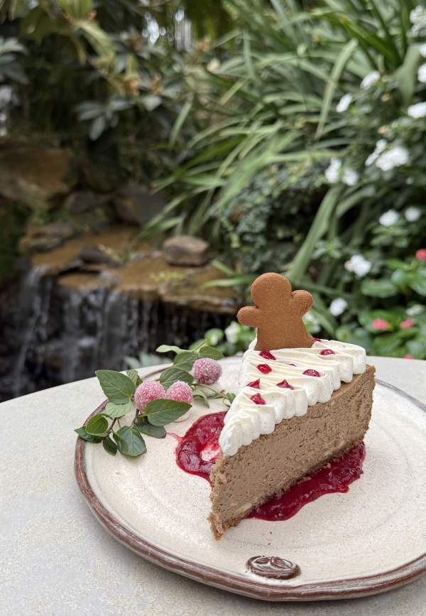 Botanic Gingerbread Cheesecake