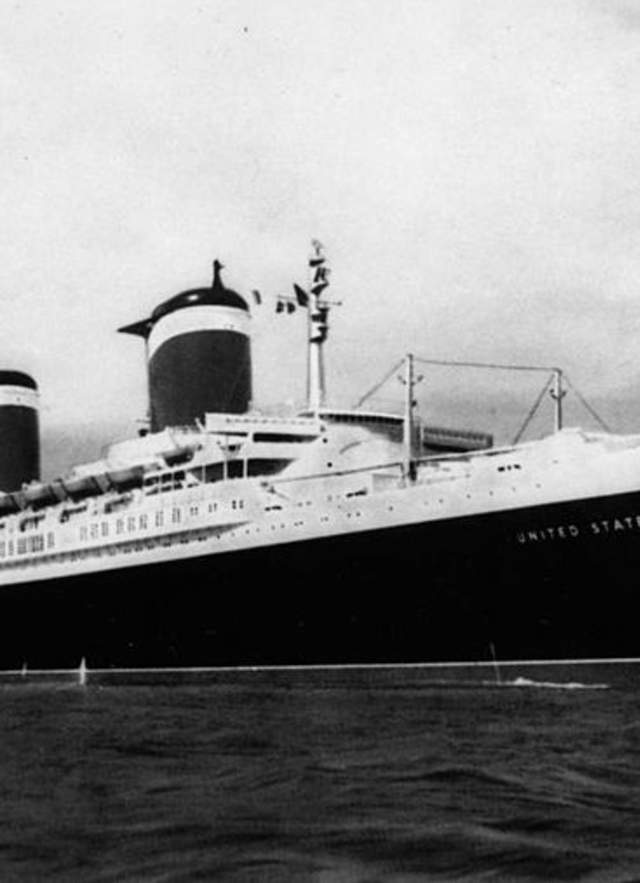 SS United States ship at sea, Unknown date, probably mid 1950s