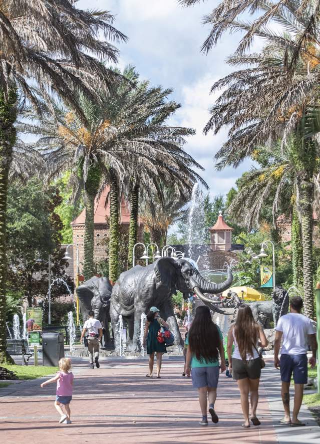Audubon Zoo Elephant Fountain