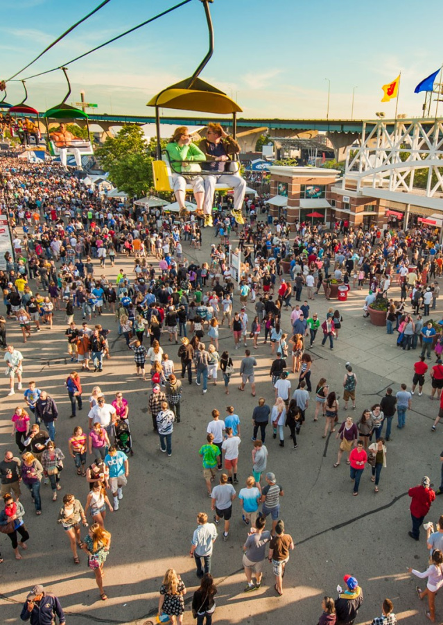 VM-Summerfest-Aerial-Crowd