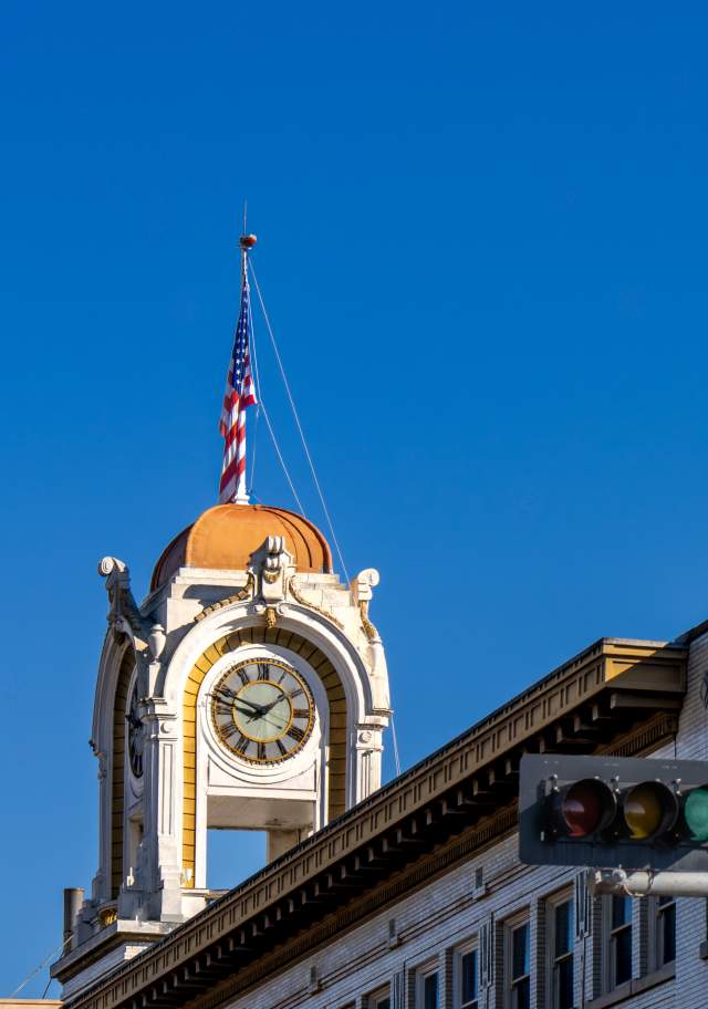 Santa Ana Spurgeon Building