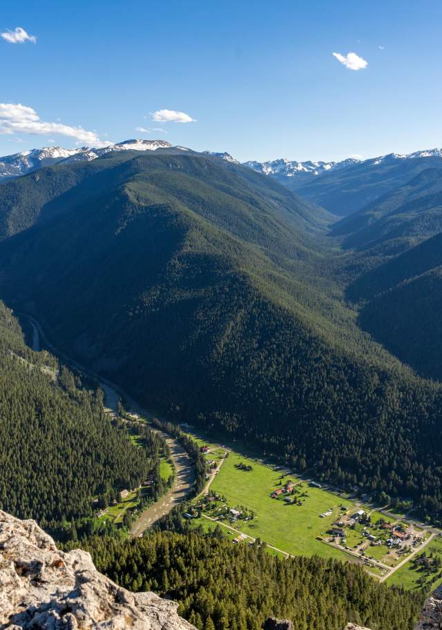 Hiking in Big Sky