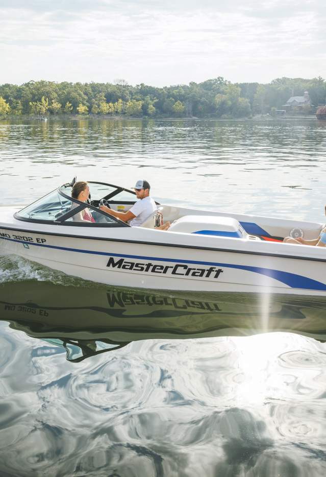 Lake_Boat_Scenic_2025_Nate_Luke