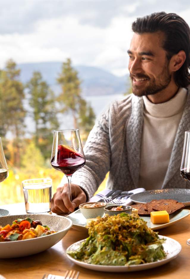 Group_Dining_at_Home_Block_Restaurant_CedarCreek_Estate_Winery_2_