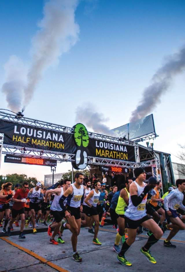runners running the Louisiana Marathon
