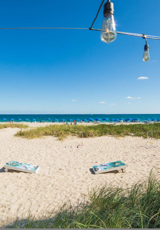 Beach Corn Hole