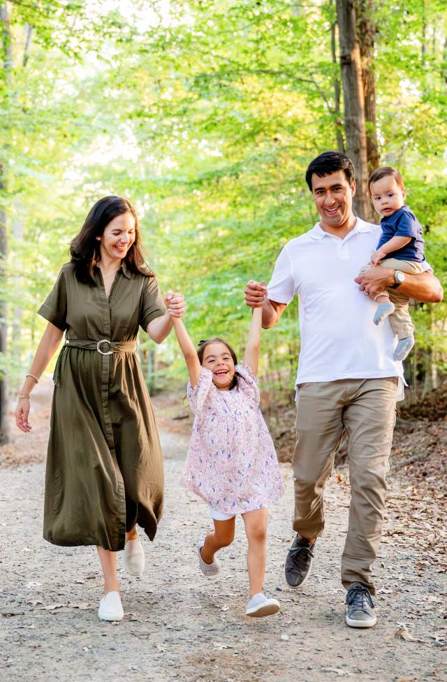 Arzaluz Family At Anne Springs Close Greenway