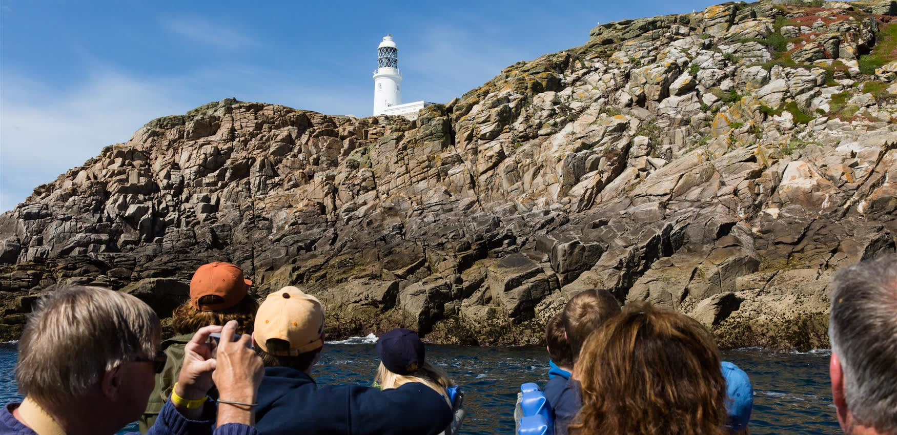 Boat sightseeing tours to Round Island