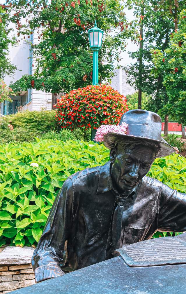 Hoagy Carmichael statue with a flower tucked behind his ear