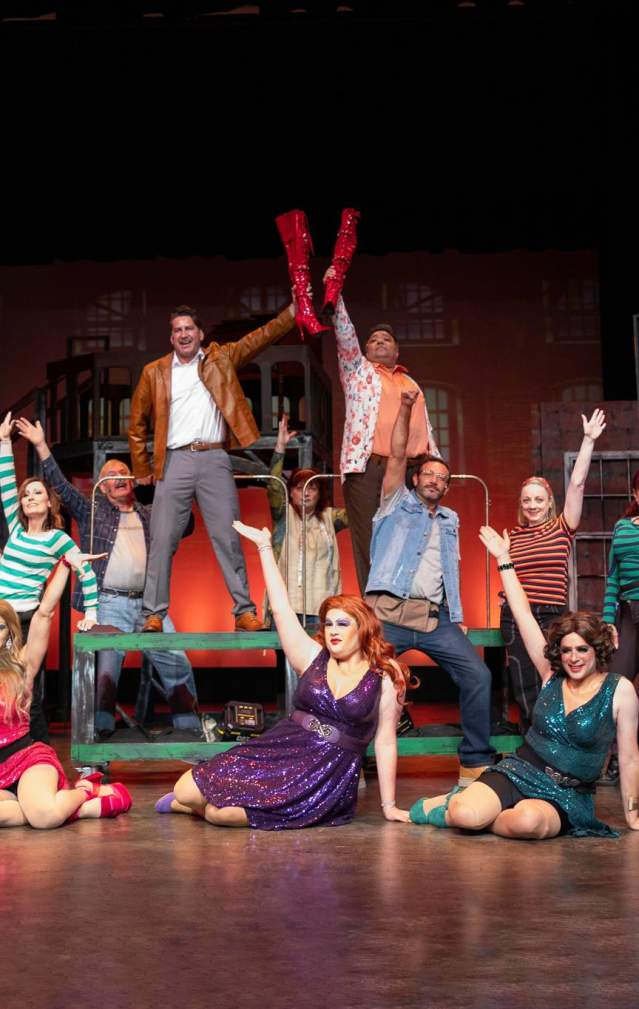 Pintello Comedy Theater