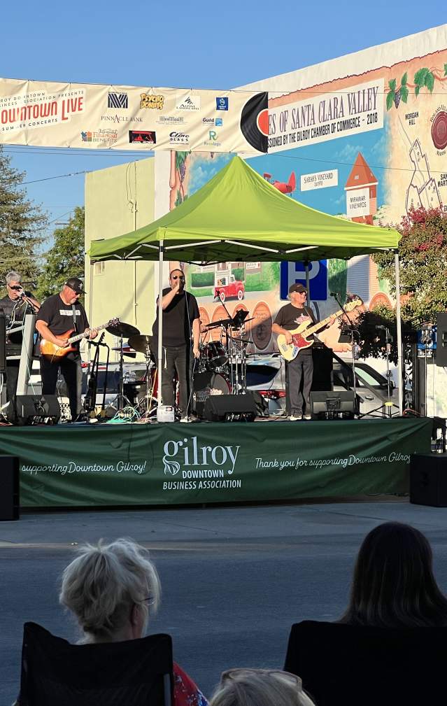Downtown Live