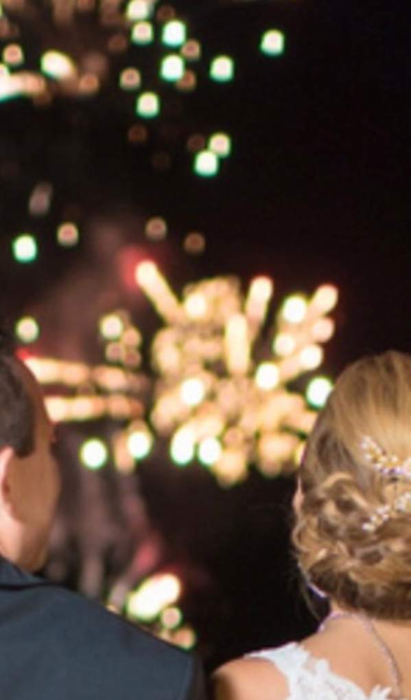 Fourth of July Wedding Can Symbolize New Beginnings, Freedom