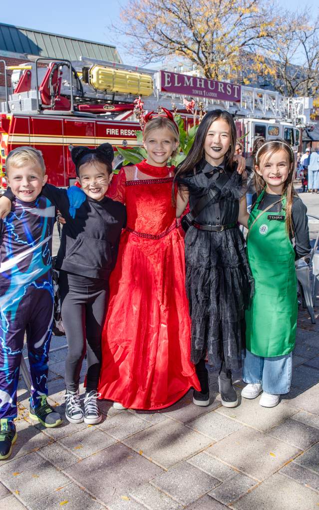 Costumes Bootiful Saturday