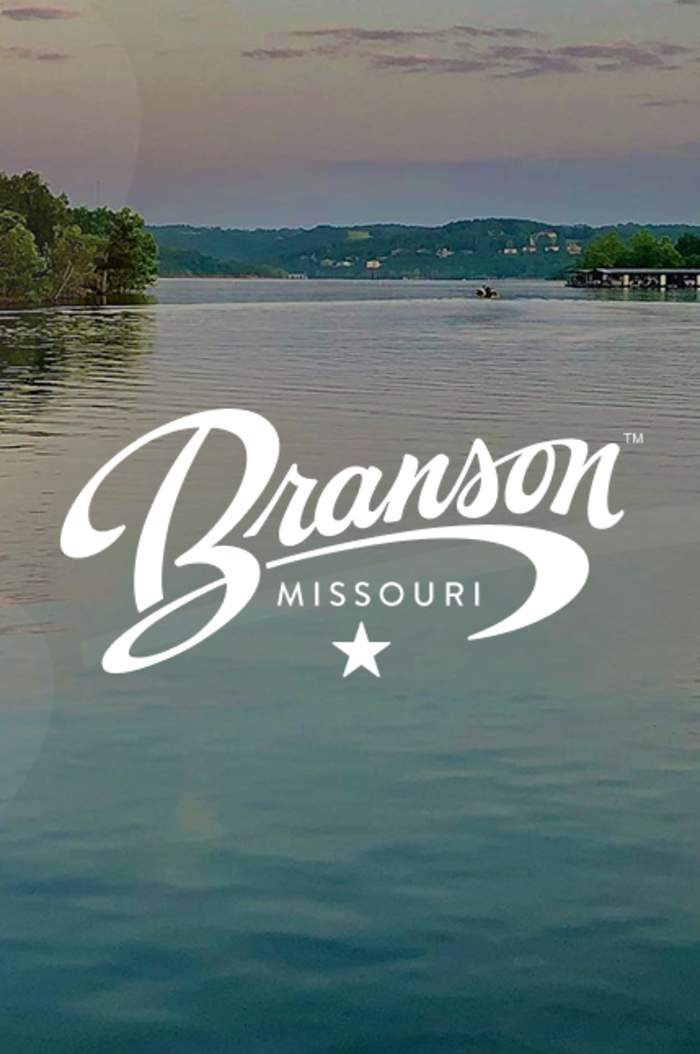 9 Spots to Watch a Chiefs Game in Branson