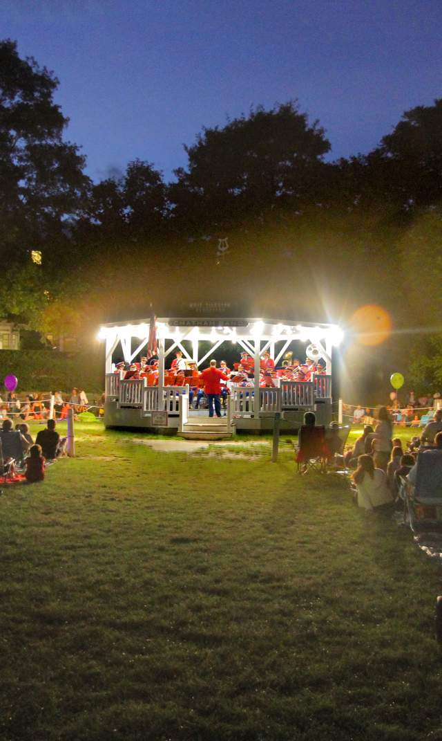 Crowed At The Chatham Town Band Concert