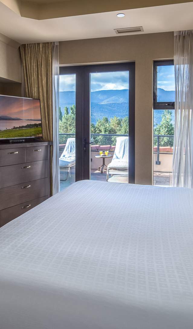 The Royal Kelowna, hotel room