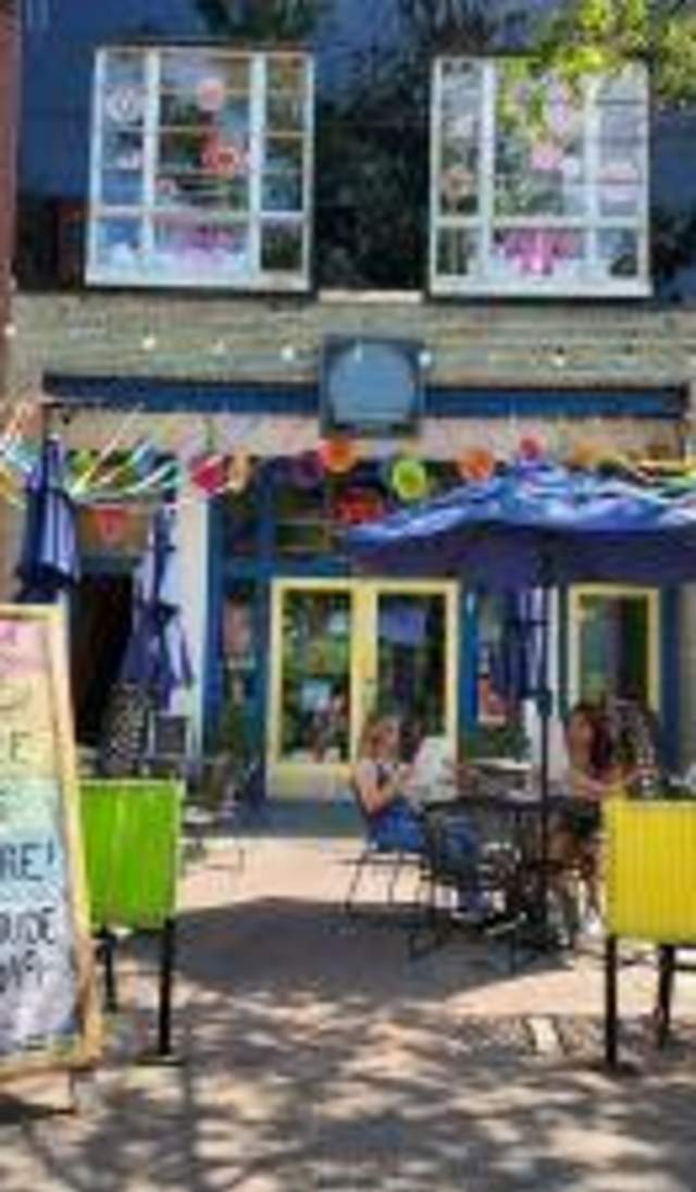 Blue Moon Cafe