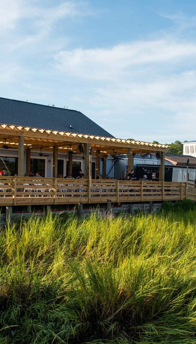 Waterfront restaurant in Calabash