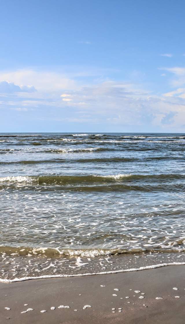 View of ocean in the early morning