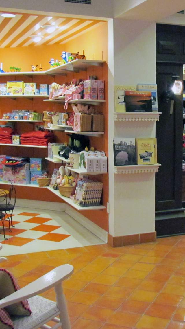 Hotel Shopping