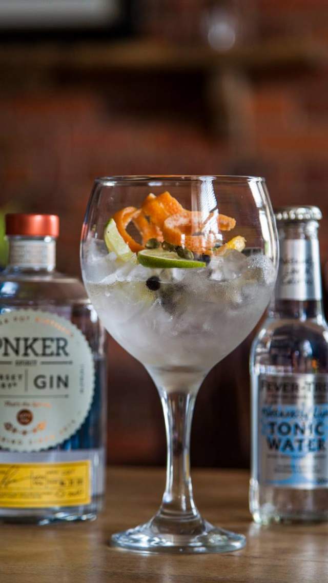 Dorset Conker Gin at The Old Inn Holt